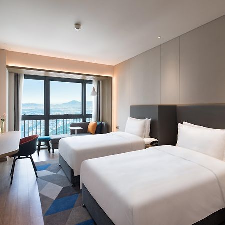 Holiday Inn Express Shenzhen Haiyuan City By Ihg Exterior photo